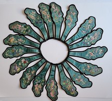 Antique Chinese Silk Embroidered Child’s Collar Qing Dynasty 18 Panel  comprar usado  Enviando para Brazil