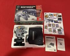 Nintendo console boxata usato  Roma