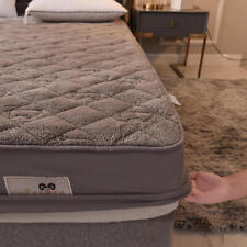 Thicken quilted mattress d'occasion  Expédié en Belgium