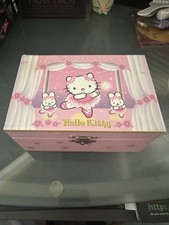 2001 Sanrio Hello Kitty Music Box na akcesoria Baleriny Kitty utwory muzyczne na sprzedaż 2001 Sanrio Hello Kitty Music Box na akcesoria Baleriny Kitty utwory muzyczne na sprzedaż  Wysyłka do Poland