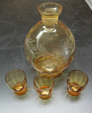 Geschliffene glasflasche gelb gebraucht kaufen Geschliffene glasflasche gelb gebraucht kaufen  Forchheim