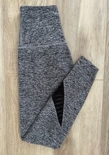 Beyond Yoga Mujer Apilados Y Cortados Cintura Alta Leggings, Gris Ojo Espaciado, XS segunda mano  Embacar hacia Mexico