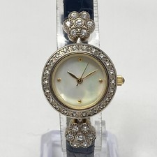 Valletta watch women for sale  Saint Charles