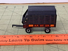 Vagão forrageiro Kasten Kwik-Load em escala 1/64 comprar usado  Enviando para Brazil