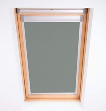 Używany, Roleta Bloc Skylight Roleta 2(55/98) do okna dachowego Fakro na sprzedaż  PL