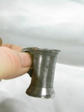 Ancienne chope étain d'occasion Ancienne chope étain d'occasion  Équeurdreville-Hainneville