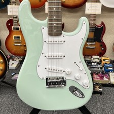 Squier stratocaster surf usato  Spedire a Italy