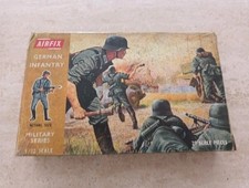 Soldatini airfix fanteria usato  Calcinaia