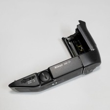 Nikon battery grip for sale  SIDCUP