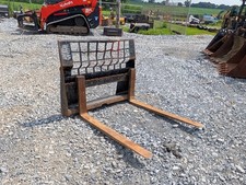 Cat skidloader pallet for sale  Womelsdorf