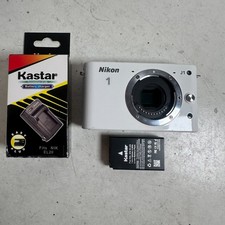 Usado, Câmera Digital Nikon 1 J1 Branca Preta 3" LCD Lente Intercambiável Sem Espelho comprar usado  Enviando para Brazil