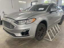 Conjunto de farol direito usado serve: 2020 Ford Fusion halogênio sem LED acento sem comprar usado  Enviando para Brazil