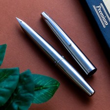 Caneta-tinteiro japonesa vintage década de 1970 piloto MYU 701 H975 aço completo M nova na caixa comprar usado  Enviando para Brazil