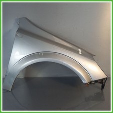 Parafango carrozzeria anterior usato Parafango carrozzeria anterior usato  Cona