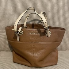 Michael kors tan for sale  Saint Louis