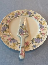 Floral porcelain cake for sale  Cresco