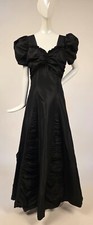 VESTIDO DE MANGA FOLHADA 1930’S CRISP JET PRETO TAFETÁ COM SAIA RUCHED comprar usado  Enviando para Brazil