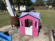 Little tikes cape for sale  Bertram