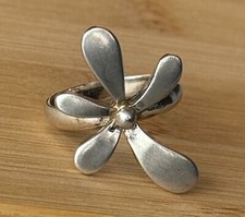 Schöner blumen ring gebraucht kaufen  St Ingbert