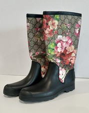 Gucci women rain for sale  Studio City