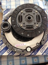 Kit frizione 3pz usato  Cavedine