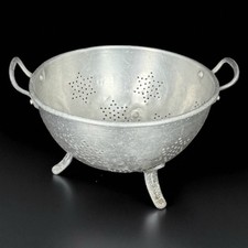Passoire aluminium vintage d'occasion  Ribemont