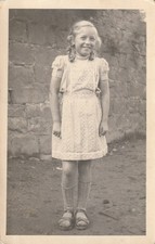 Postkarte mädchen zöpfen gebraucht kaufen  Meschede