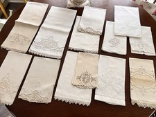 Uma dúzia de padeiros! 13 toalhas de hóspedes vintage bordadas de linho branco/bege com renda comprar usado  Enviando para Brazil
