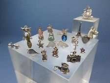 Vintage modern charms for sale  DUNKELD