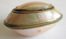 Boite nacre laiton. d'occasion Boite nacre laiton. d'occasion  Mende