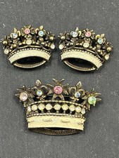 Conjunto de brincos e broche de coroa de strass multicolorido designer vintage sem assinatura comprar usado  Enviando para Brazil