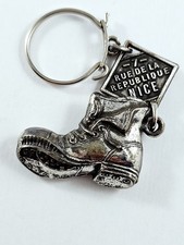 Keychain remy shoes d'occasion  Expédié en Belgium