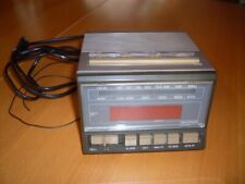 Universum uhrenradio 1331 gebraucht kaufen  Erlangen