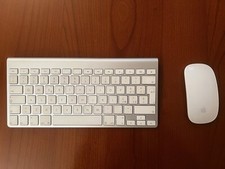 Tastiera mouse wireless usato  Milano