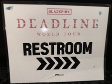Usado, Bathroom Set Sign from Blackpink Wrld Tour comprar usado  Enviando para Brazil