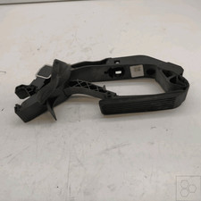 A2113000904 pedale accelerator usato  Italia