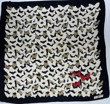 foulard balenciaga usato foulard balenciaga usato Vitulazio