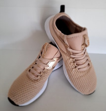 Corredor/corredor feminino Everlast tamanho UK10 US8 rosa salmão. comprar usado Corredor/corredor feminino Everlast tamanho UK10 US8 rosa salmão. comprar usado  Enviando para Brazil