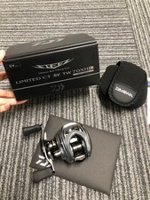 Mint unused daiwa d'occasion Mint unused daiwa d'occasion  Expédié en France