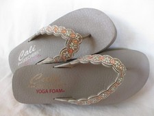 Cali skechers yoga for sale  West Covina