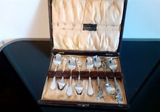 Coffret bois ancien d'occasion  Plénée-Jugon