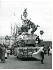 1959 carnevale nizza usato  Milano
