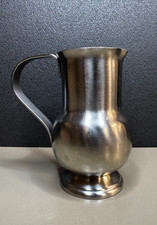 Pichet carafe broc d'occasion Pichet carafe broc d'occasion  Yssingeaux