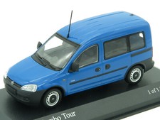 Opel combo tour usato  Como