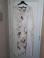 Robe neuve taille d'occasion  Verneuil-l'Étang