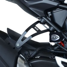Cabide de escape R&G e placa de apoio para os pés preto Honda CB300R 2018 - 2020, usado comprar usado  Enviando para Brazil