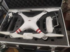 Drone padrão DJI Phantom 3 com 2 baterias e estojo de transporte comprar usado  Enviando para Brazil