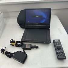DVD player portátil Sony DVP-FX94 9" giratório com plugue de parede e carro, controle remoto com bateria comprar usado  Enviando para Brazil