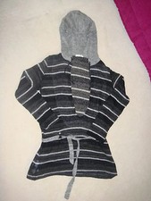 Pull capuche rayé d'occasion  Mantes-la-Jolie