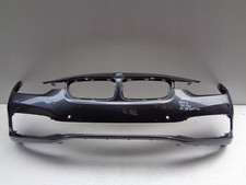 Paraurti anteriore originale usato Paraurti anteriore originale usato  Italia